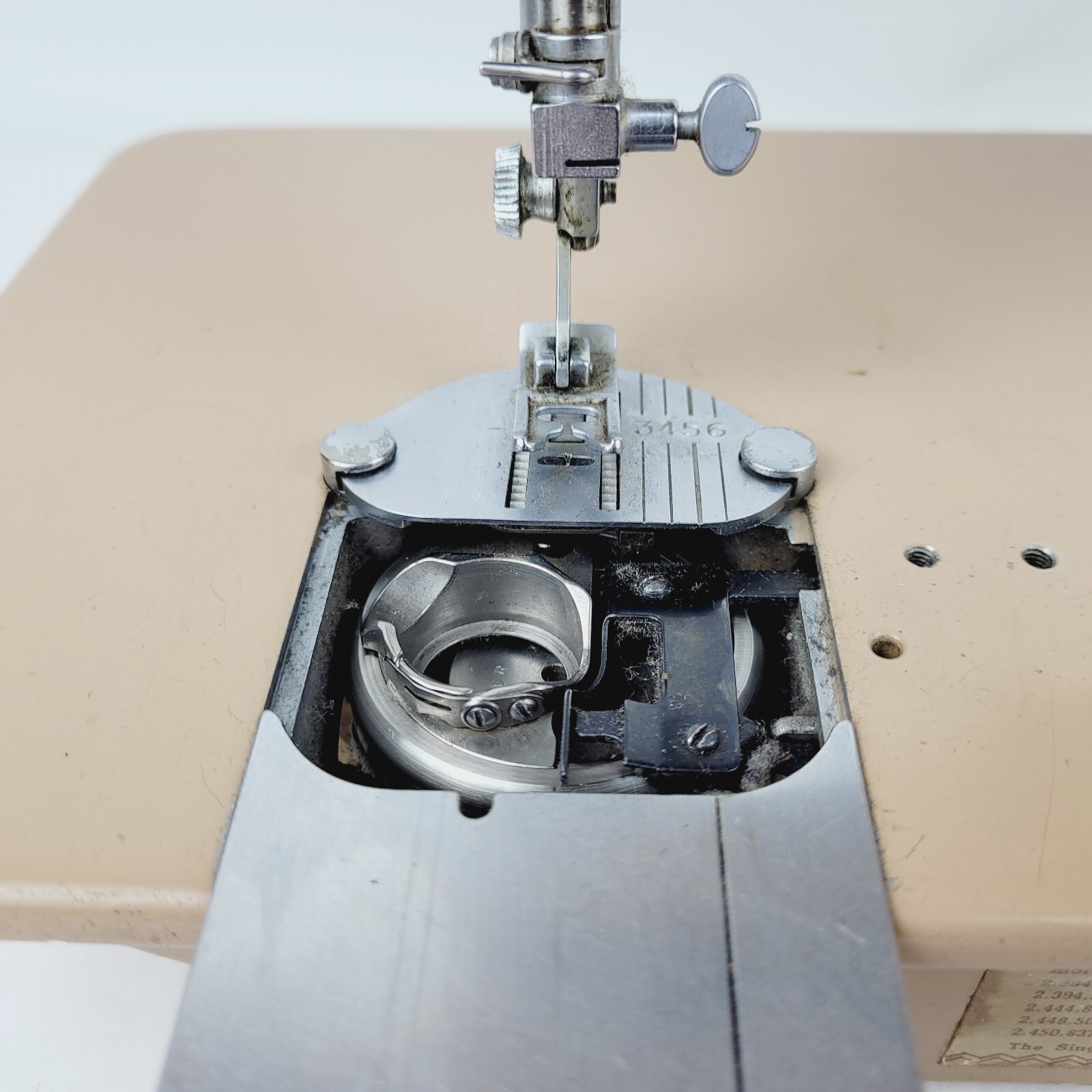 Singer 401A Sewing Machine No pedal, No Power Cord, For Parts or Repair