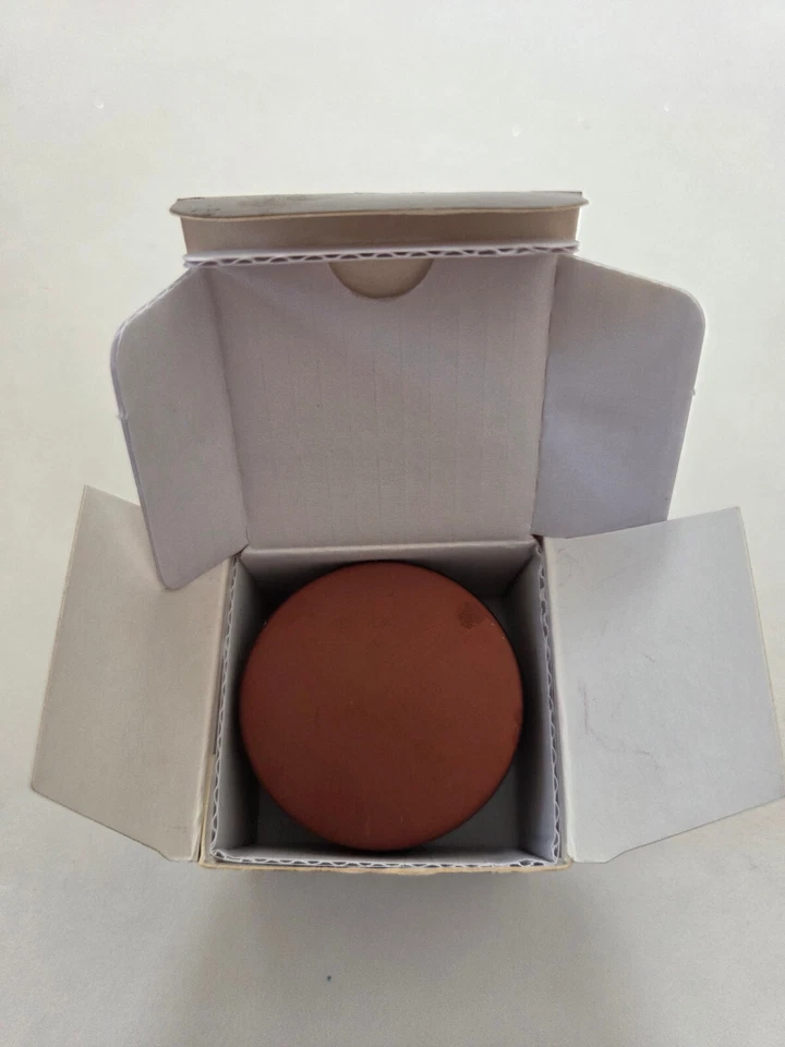 Nuevo en caja Esmalte Labial Fresh Sugar 17g/0.6oz, Caja Dañada, Stock Antiguo Foto 4 de 4