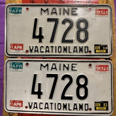LICENSE PLATES MAINE Four Digit Multi Year ￼ 4728 ￼ pair
