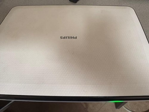 Philips Portable DVD Player 7" (Pd9000/37) No Power Cable Included - Picture 3 of 5