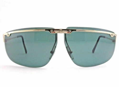 Occhiali da sole vintage Carrera e mantatura in metallo