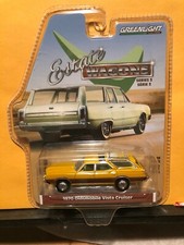 1/64 GREENLIGHT ESTATE WAGONS 1970 OLDSMOBILE VISTA CRUISER WAGON GOLD