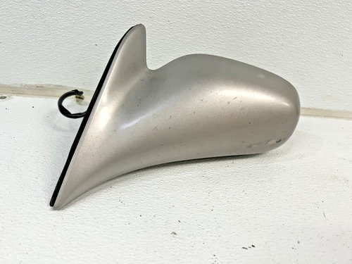 1998-2002 Toyota Corolla left driver side view door mirror power 3 wire 3M5 Code