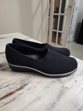 SAS Women  s Bliss Slip On Wedge Black Size 7.5 Tripad Comfort
