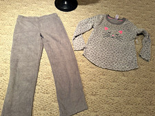 Girls Gray/Pink Cat Leopard Animal Print Long Sleeve 2-Piece Pajama Set