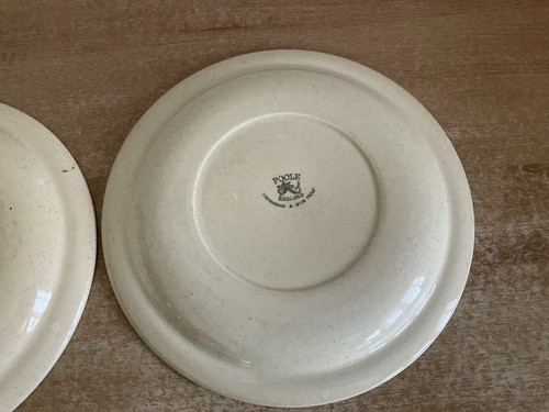 Poole Pottery Broadstone - 2 x 25.5 cm Dinner Plates - Picture 8 of 9