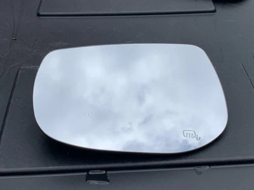 2018 Subaru Crosstrek Sideview Heated Mirror Glass Left Driver Side heated OEM