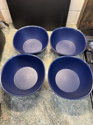 Tupperware Legacy Pinch Cereal Salad Bowls 700ml / 3 Cup Set of 4 Blue