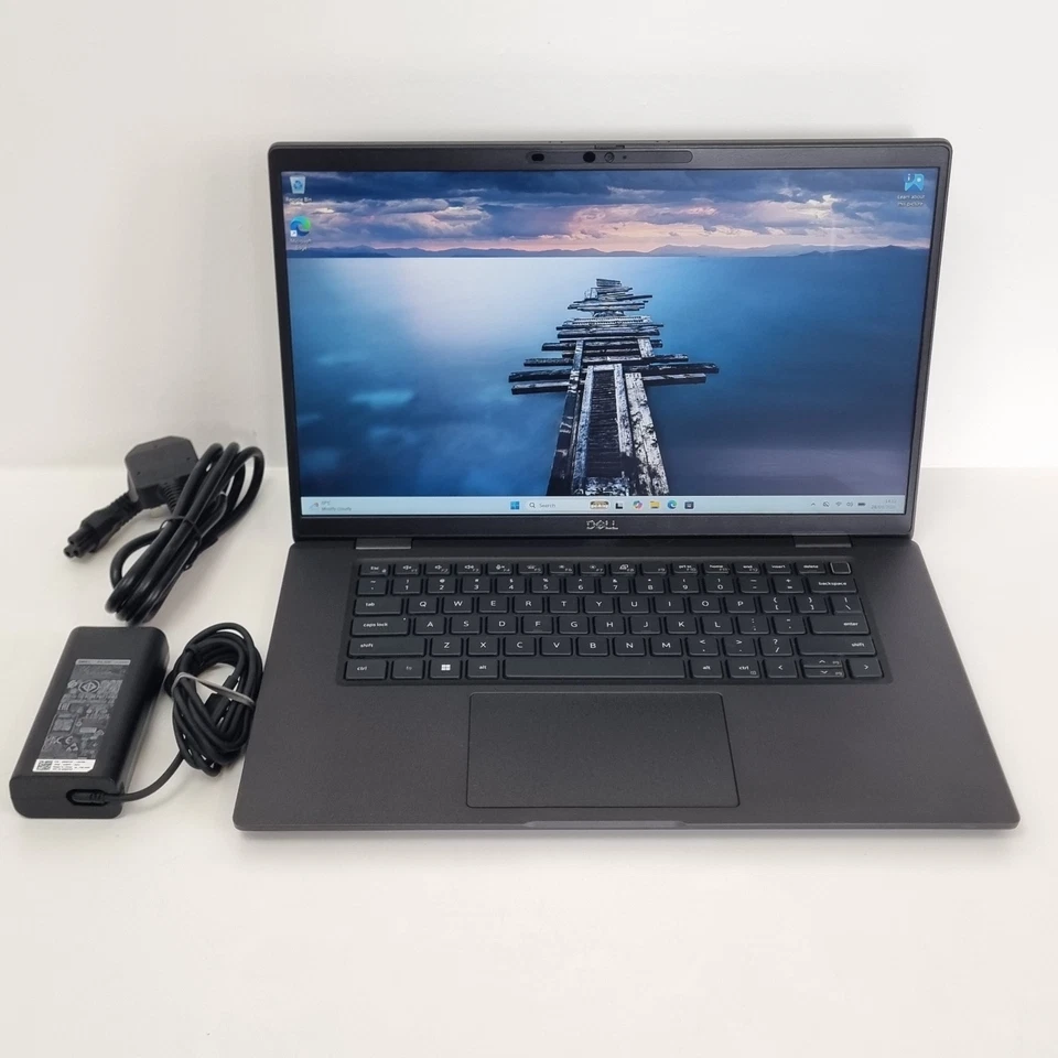Dell Latitude 7520 · i7-1185G7 · 16GB · 256GB, photo 1 of 5