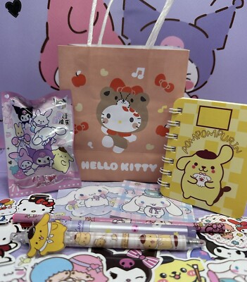 SANRIO Geschenktüte Notizbuch Schreibwaren Bommel Hello Kitty Blind Gummi Textmarker
