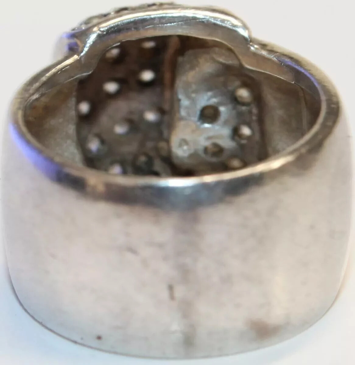B0018 - Solid Wide 925 Silver Ring with Clear Sto… - image 6