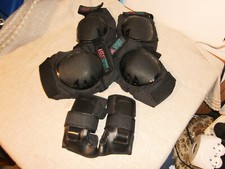 ASSA SPORT Protektoren Schutz Set Rollschuhe Gelenkschutz Gr. L (>50 kg) GUT!(2)