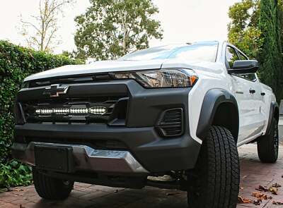 M&R kit compatible with - 2023 2024 Chevrolet Colorado Single 30in Light Bar