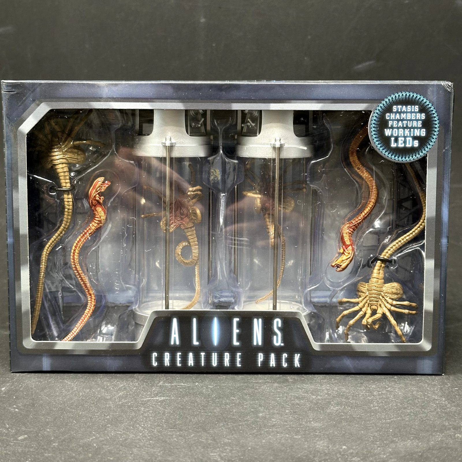 NECA Aliens 30 Aniversario Creature Pack Cámaras LED de estasis 2016 Lote 2 - Nuevo en caja