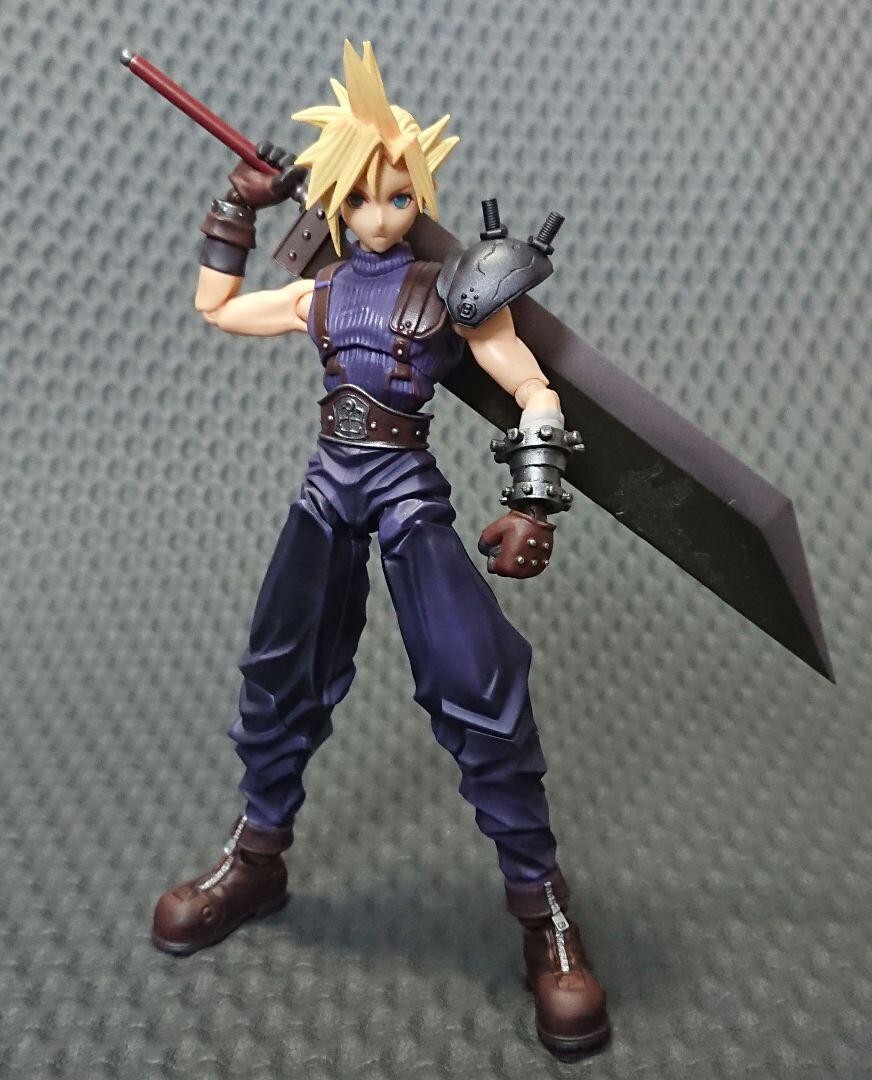 Cloud Strife Final Fantasy VII Bring Arts – Figurine Square Enix Neuve