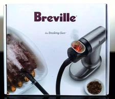 BREVILLE BSM600SIL FOOD SMOKER  SILVER/BLACK + 2 FLAVOR CHIPS SEALED NEW $100