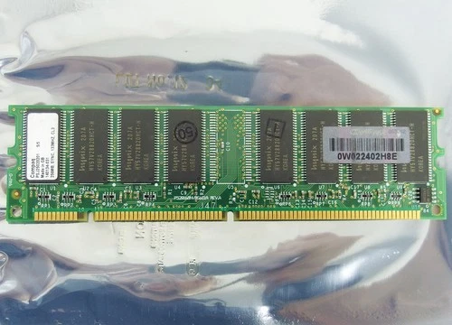 COMPAQ P/N 140134-031 256MB PC133 CL3 168-pin DIMM SDRAM