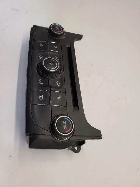 Painel de controle de temperatura Chevrolet Malibu 2014 2015 23465800 - Imagem 3 de 4