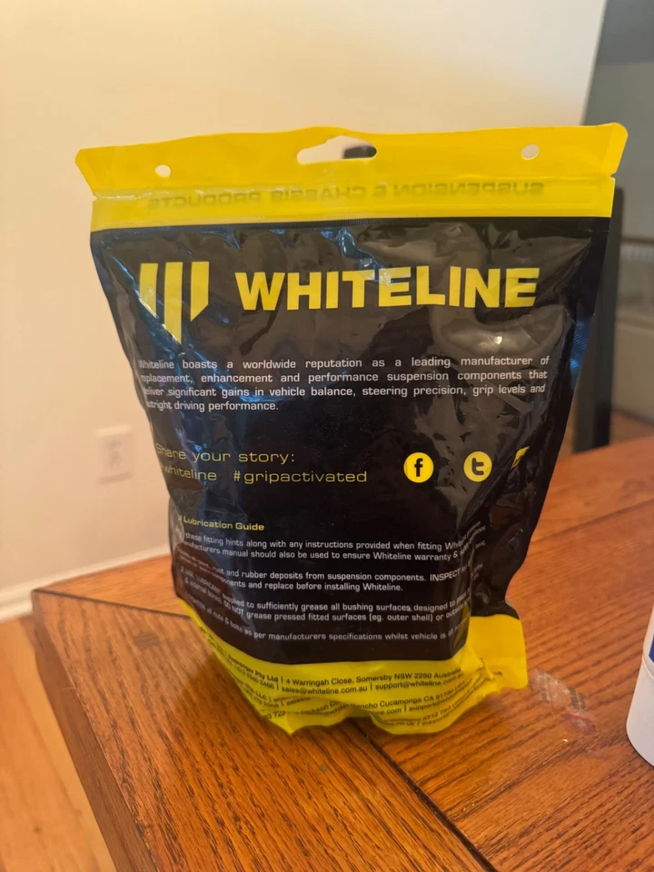 Bujes diferenciales traseros Whiteline KDT911 para 03-21 G35-G37/Nissan 350Z-370Z Foto 3 de 3