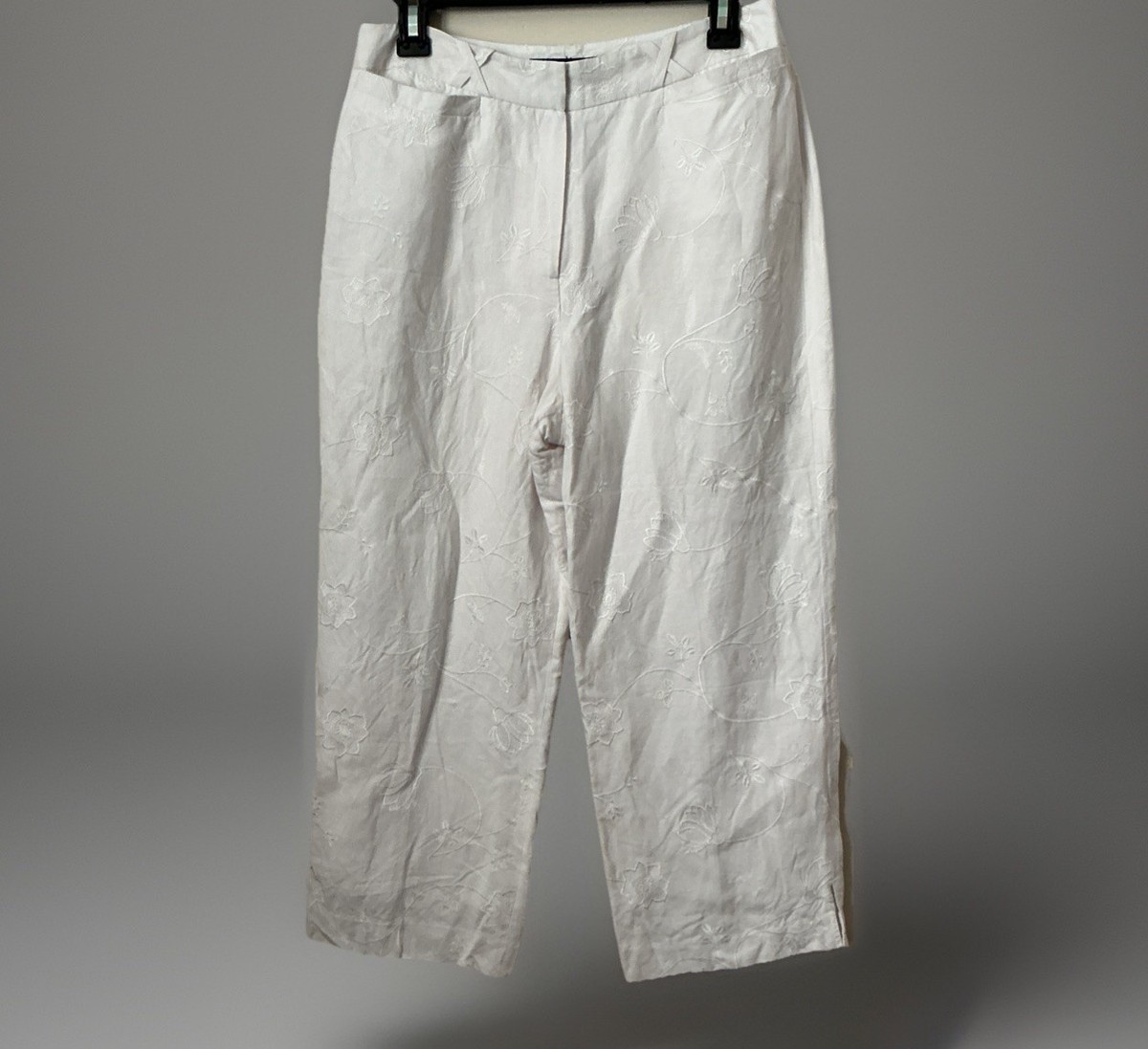 Larry Levine Linen Blend Lined White Pant Women 10 Cropped Floral Embroidery
