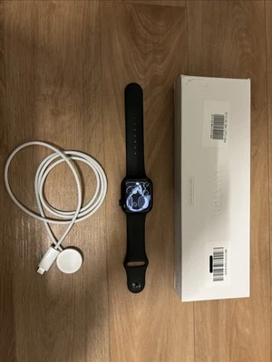 Apple Watch Series 10 GPS 42 mm Aluminium Jet Black Sportarmband (M/L) mit OVP - Bild 1 von 4