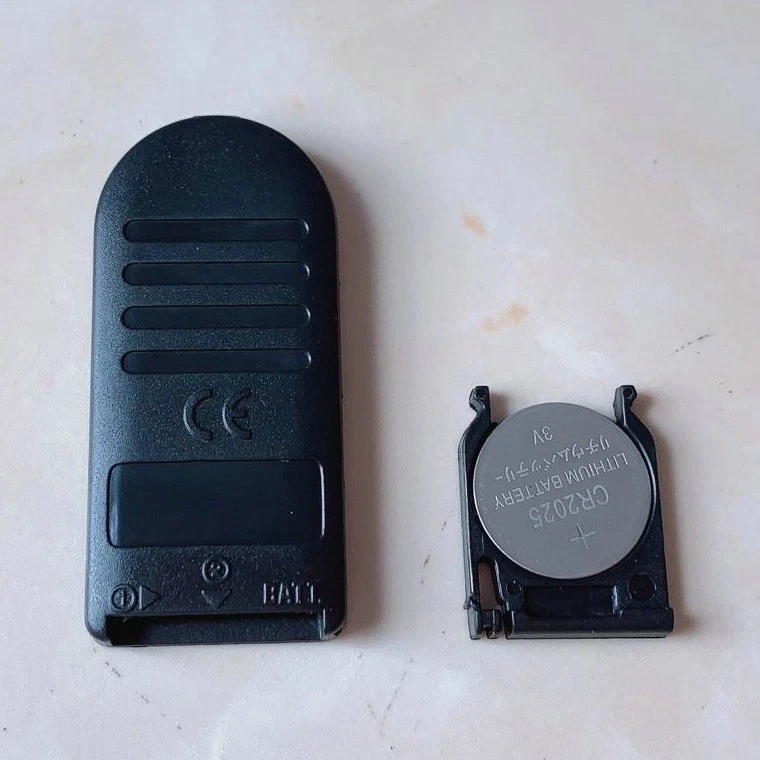 Wireless Remote Control For NIKON D3400 D3300 D3200 D5300 D5200 D5100 Camera - Image 2 of 4