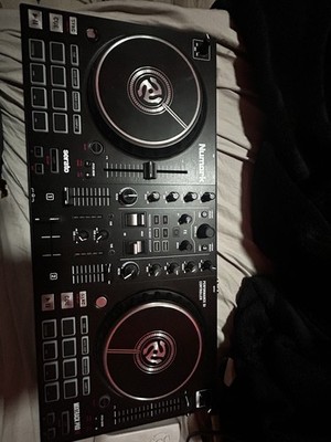 Numark Mixtrack Pro FX 2-Deck
