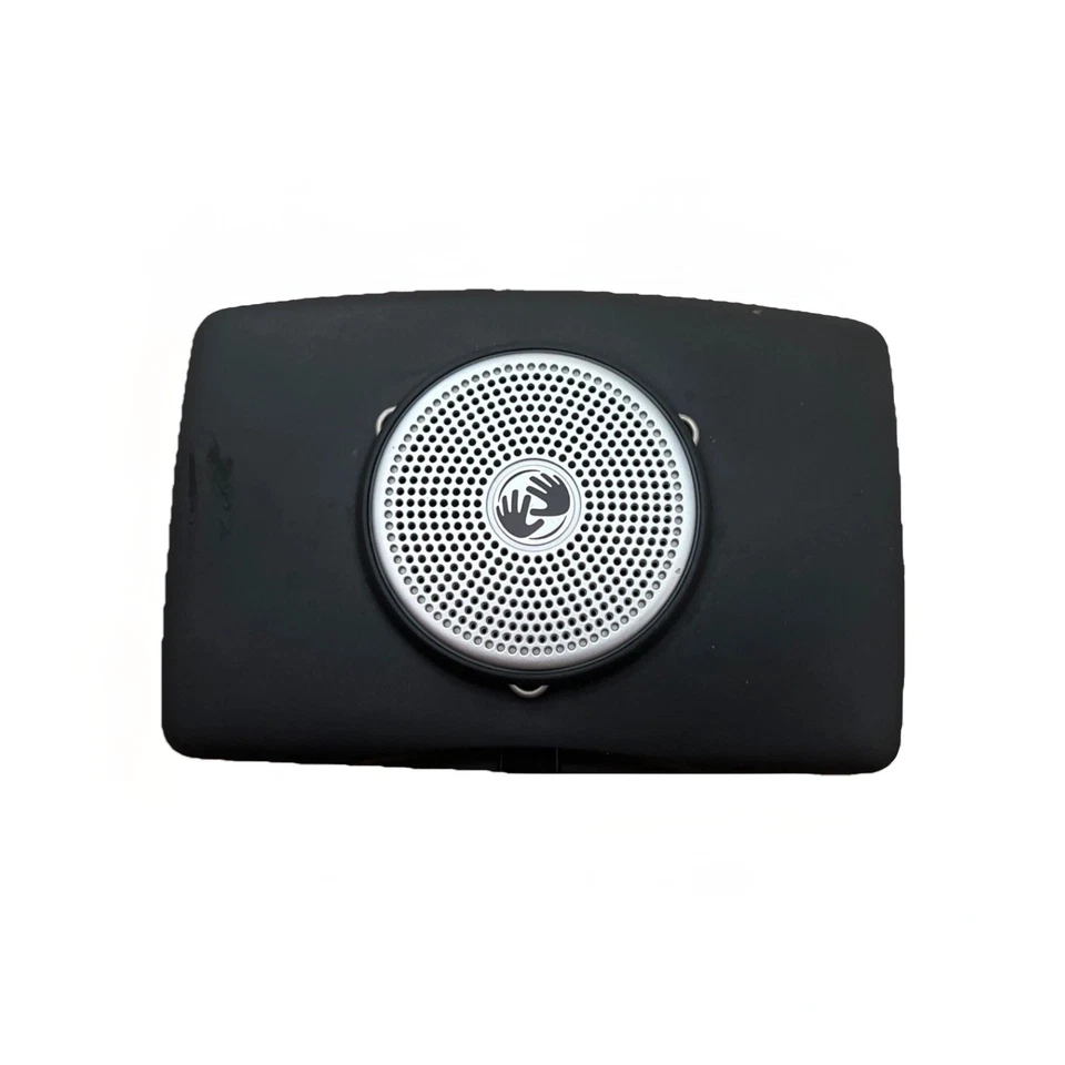 TOMTOM XXL MOBILE GPS TOUCH SCREEN GOS NAVIGATION SYSTEM — N14644 FOR PARTS - Image 2 of 4