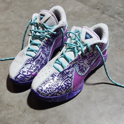 Nike LeBron 22 Frozen Grapes Low Top Lace-Up Athletic Sneakers Men HV8454-001
