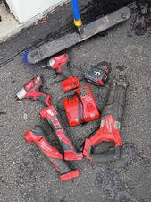 Milwaukee Fuel 2953-20 18V Brushless Cordless 1/4" Hex Impact Driver Tool Only