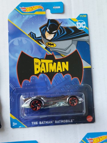 Hotwheels 1/64 Premium Long Live THE BAT (batmobile +figurines) de 2024