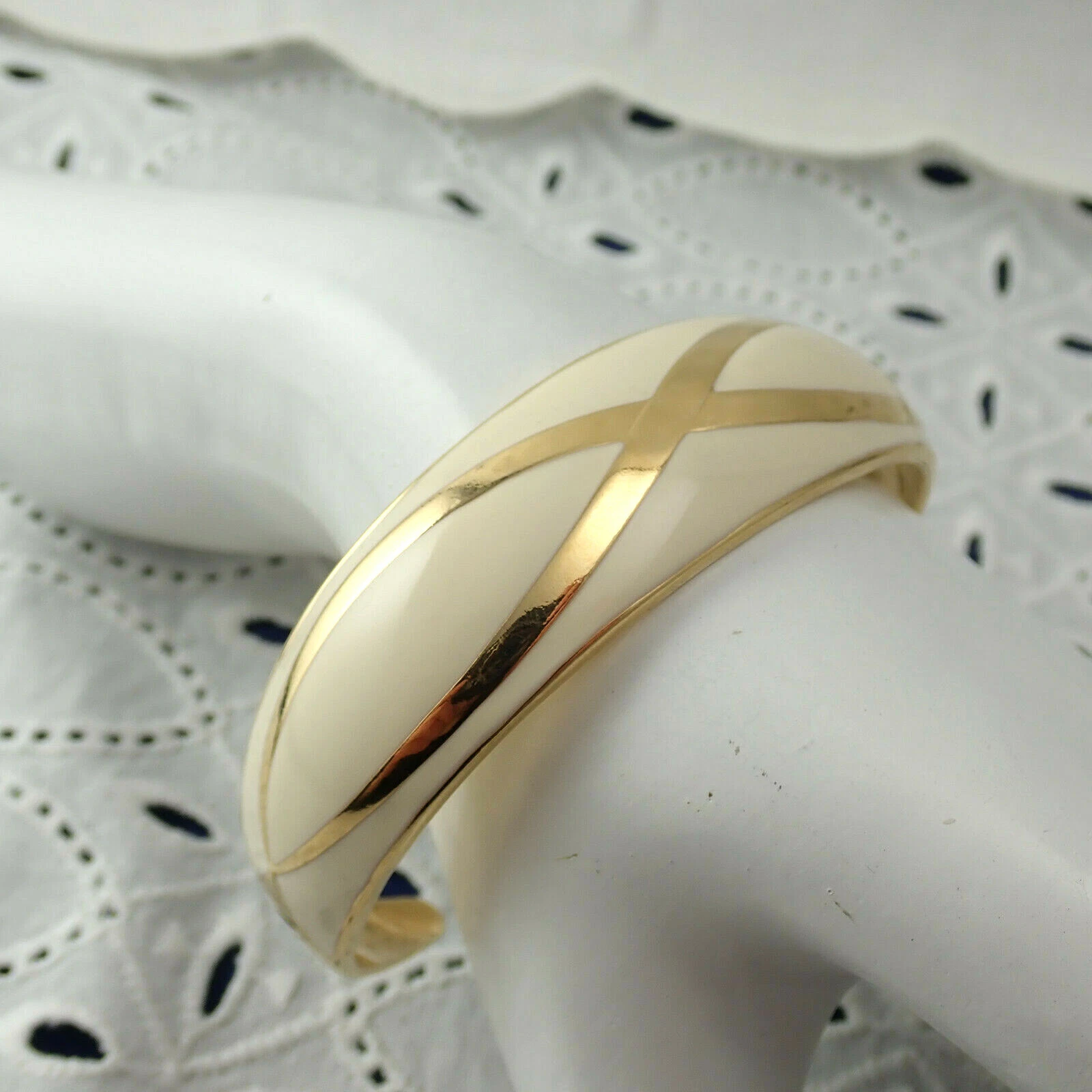 VALENTINO Bracciale Braccialetto Vintage '90 Elegante Crema Smalto Tono Oro 7 1 2