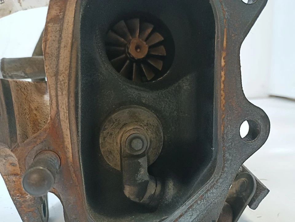 Turbo de 2004 Forster 2,5 L 12132666 Foto 3 de 4