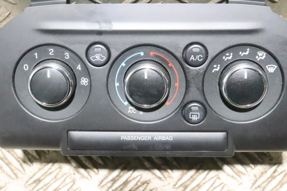 FORD KA + PLUS MK3 ACTIVE MANUAL HEATER CONTROL UNIT J7BT-19980-E 2017-21 VK69 - Image 2 of 4