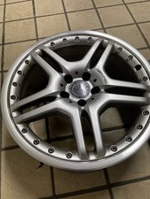 4 orginale seltene AMG 8 1/2 x 19 Zoll mehrteilige Styling IV Schmiedefelgen 4 orginale seltene AMG 8 1/2 x 19 Zoll mehrteilige Styling IV Schmiedefelgen