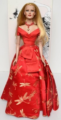 TONNER 16'' DOLL dressed in a MONTY CREATIONS ORIGINALS (LY)