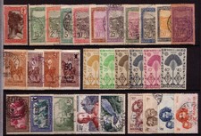 107 Timbres Anciens de Madagascar en Vrac Non Triés... (Lot 2)