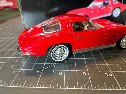1963 CHEVROLET CORVETTE STINGRAY Team Caliber Classics Die Cast 1:24 Scale LN EX - Picture 17 of 24
