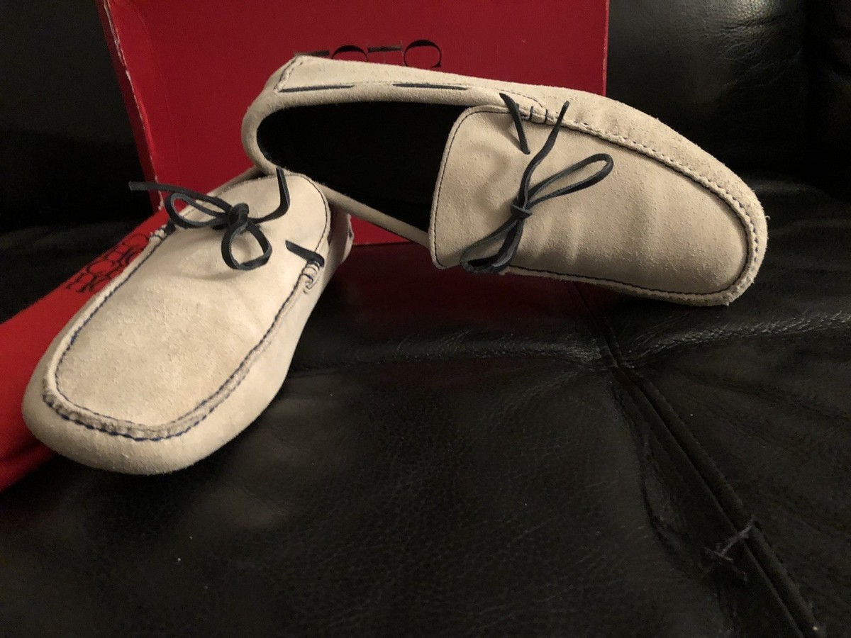CH Carolina Herrera Authentic man’s beige suede loafers shoes size 8 Italy CH Carolina Herrera Authentic Men main image 4
