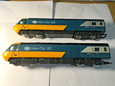 HORNBY Inter City 125 AND 2 COACHES