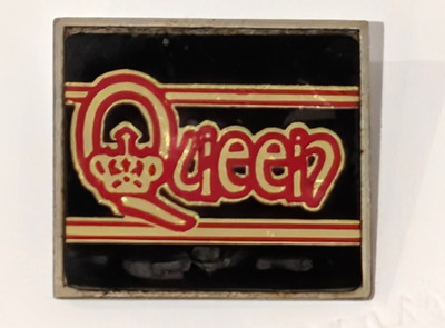 Queen Freddie Mercury Vintage 1970s Enamel / Metal Lapel Pin Badge