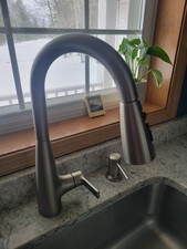 Moen Haelyn Matte Black Single-Handle Kitchen Faucet with Power Boost 87627BL