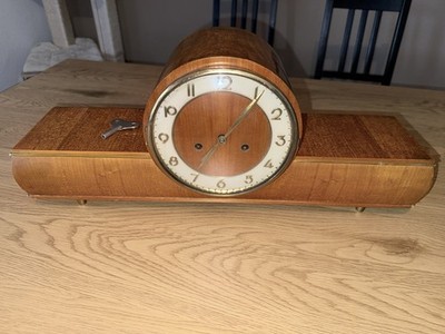 Original Gustav Becker Kaminuhr / Tischuhr mit Schlagwerk