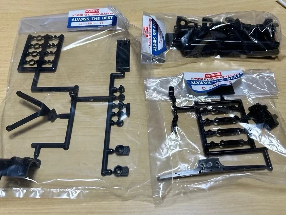 Kyosho 1/20 Optima Demika Series RC Car Kit Electric Racing Model USED - Image 3 of 4