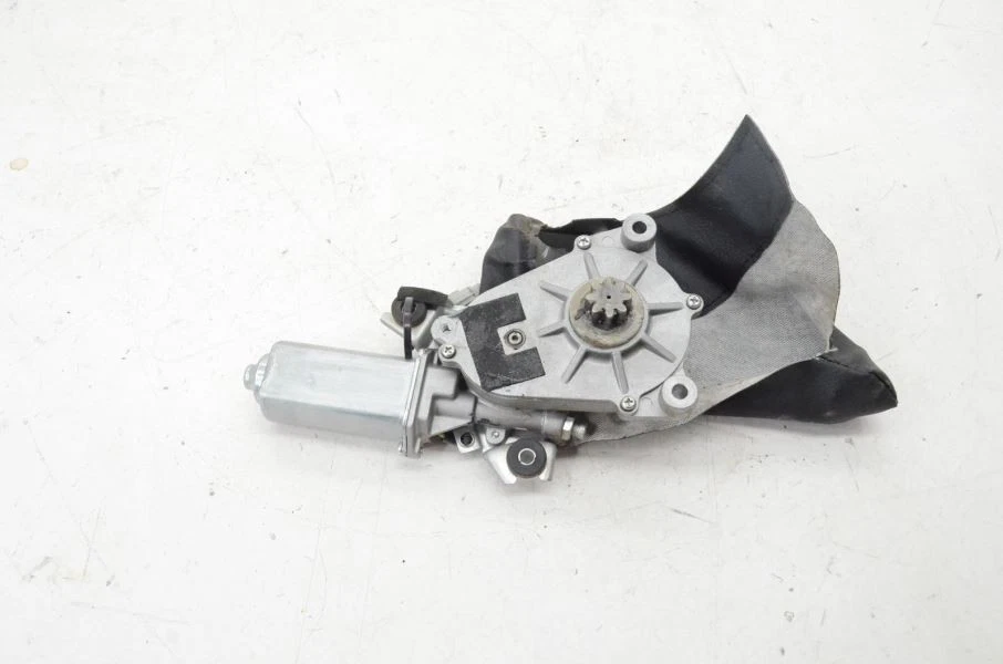 2004-2009 Nissan 350Z Vert VQ35HR Passenger Right Side Convertible Top Motor - Image 3 of 4