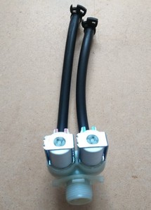 Magnetventil/Zweiwegeventil für Waschmaschine VESTEL WV2401T0D/Gebraucht!