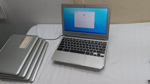 Lot of 7 Samsung Chromebook XE303C12 Laptops For Parts or Repar - Picture 9 of 22