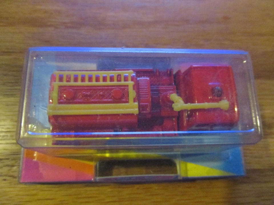 Norev Red Fire Truck HO Scale MIP France w Free ship! - Image 2 of 4