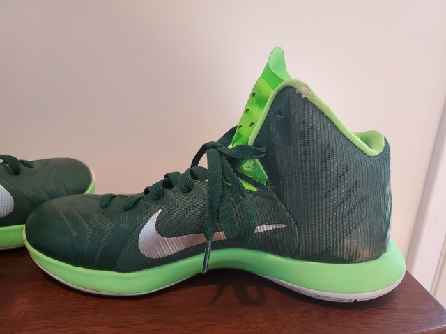 lime green nike basketball shoes