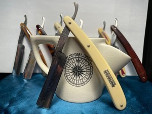 Bismarch solinger W.H. Morley & Song Clover Brand Folding Straight Razor